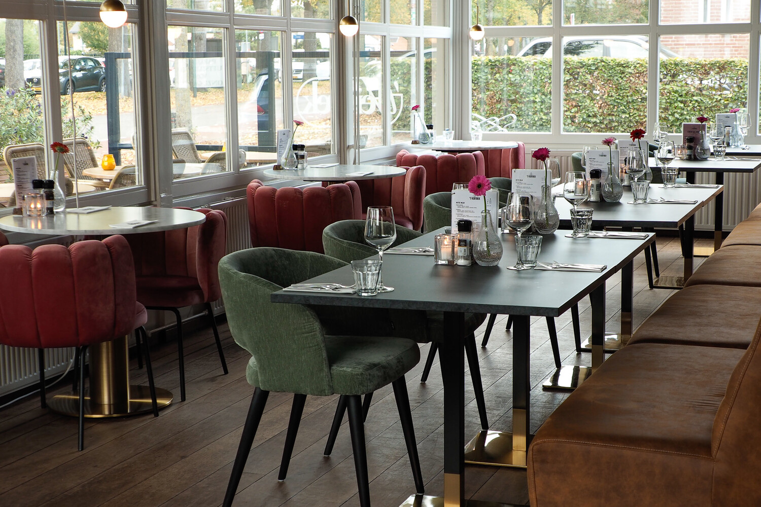 Openingstijden & Contact